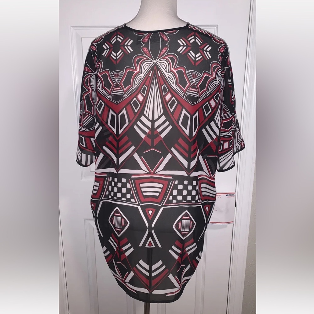 Chico’s Travelers Collection Black White Red Polyester Sheer Cover Up Size S/M